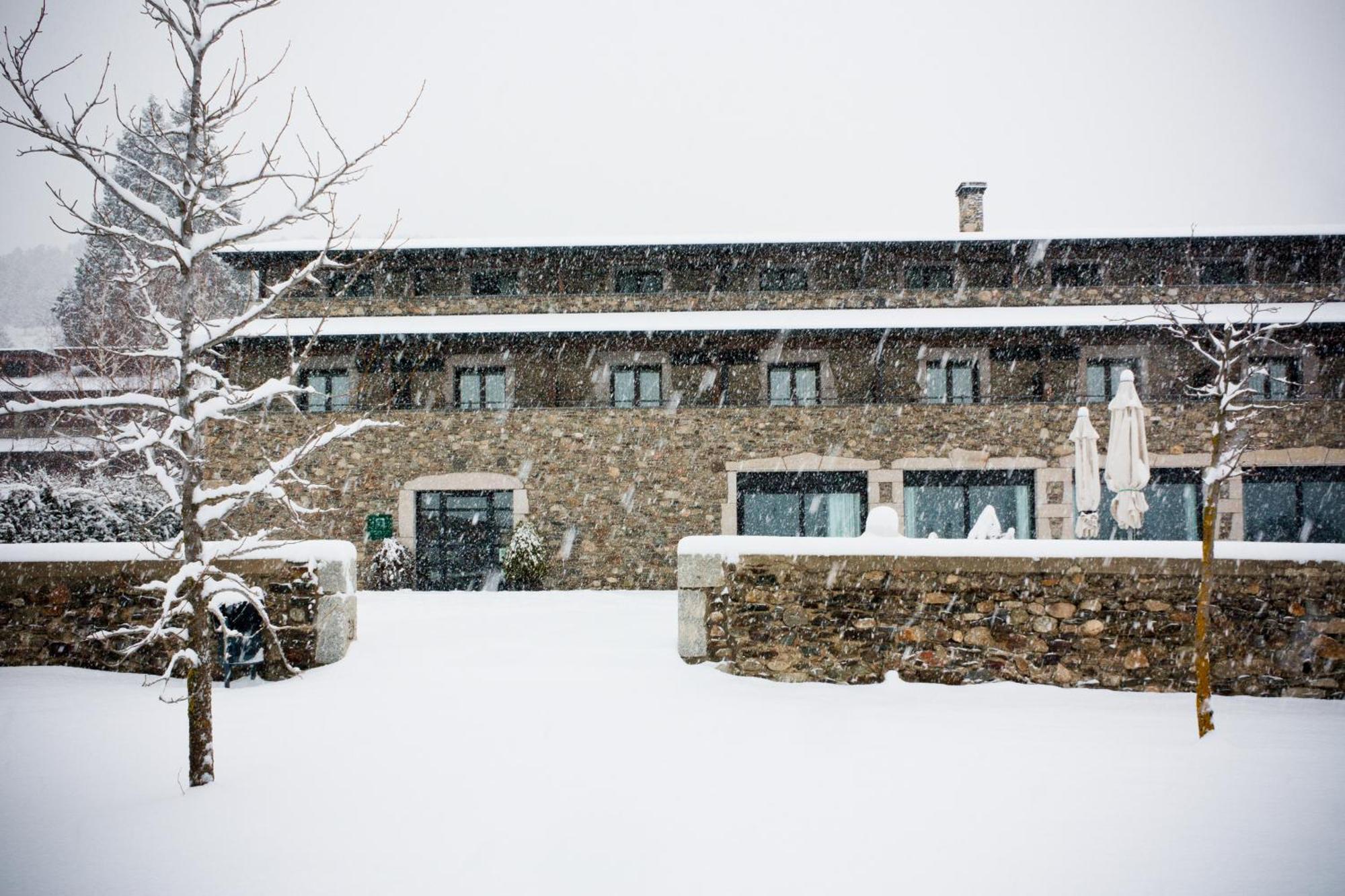 Hotel Bernat De So Λίβια Εξωτερικό φωτογραφία